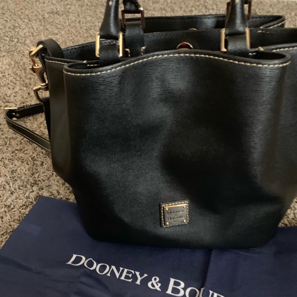 Dooney and Bourke Black Purse